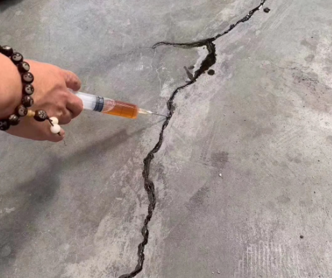 右江混凝土裂缝修补技术详解​